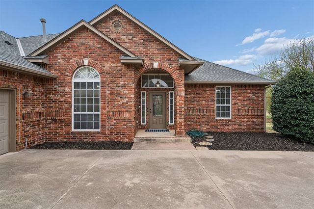 4098 Stonebrook Drive, Norman, OK 73072