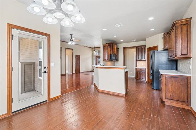 4098 Stonebrook Drive, Norman, OK 73072