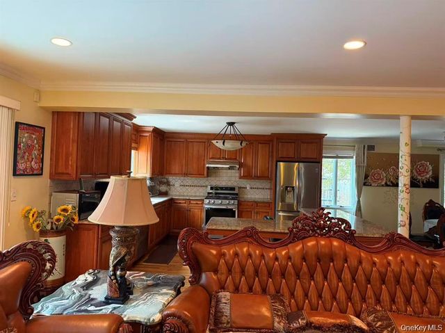 154-60 Riverside Drive, Whitestone, NY 11357