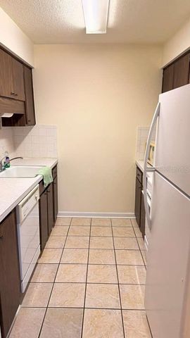 175 PICARDY VILLA CIRCLE 202, Brandon, FL 33510