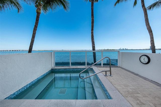 665 NE 25th St 1805, Miami, FL 33137