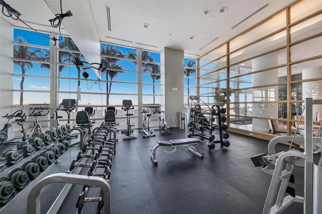 665 NE 25th St 1805, Miami, FL 33137