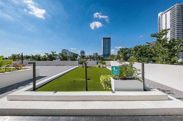 665 NE 25th St 1805, Miami, FL 33137