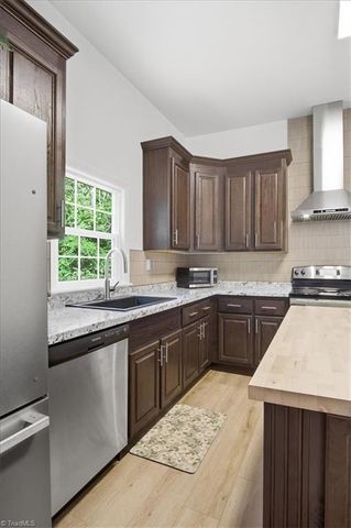 1253 Carolina Street, Graham, NC 27253