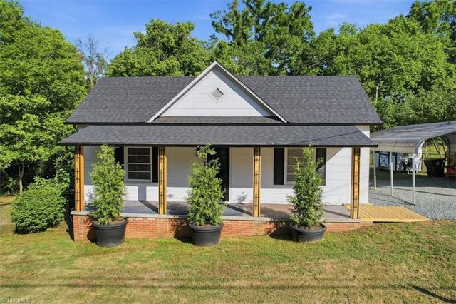 1253 Carolina Street, Graham, NC 27253