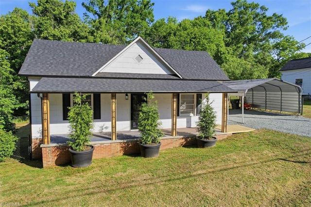 1253 Carolina Street, Graham, NC 27253