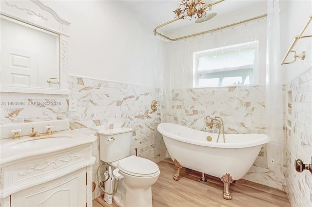 815 Monterey St., Coral Gables, FL 33134