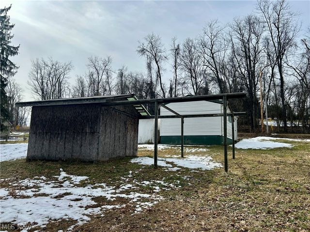 4200 Apple Pie Ridge Road, Wellsburg, WV 26070