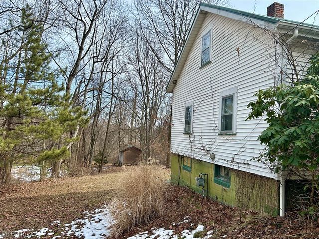 4200 Apple Pie Ridge Road, Wellsburg, WV 26070