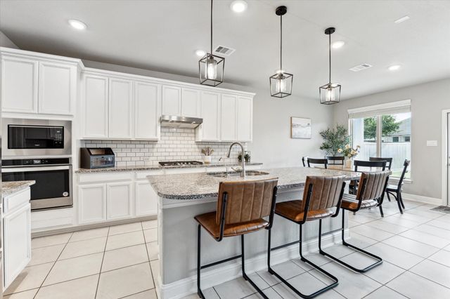 19106 Falkenstein Castle Way, Cypress, TX 77433