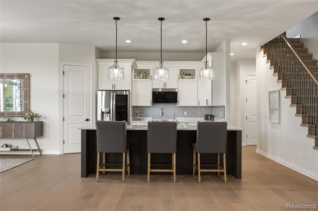 850 Marlayna Drive, Oxford, MI 48371