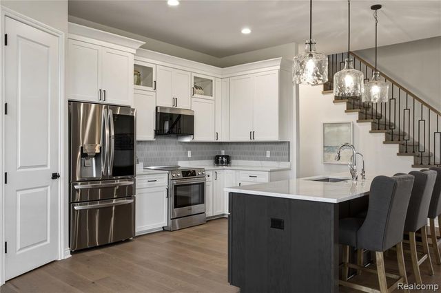 850 Marlayna Drive, Oxford, MI 48371