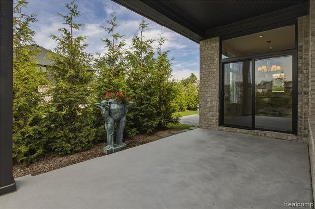 850 Marlayna Drive, Oxford, MI 48371