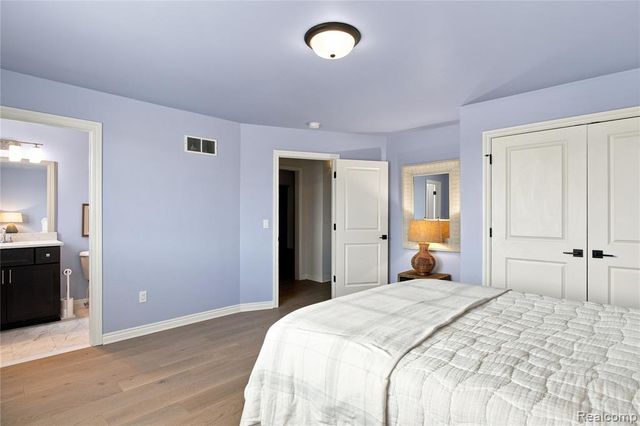850 Marlayna Drive, Oxford, MI 48371