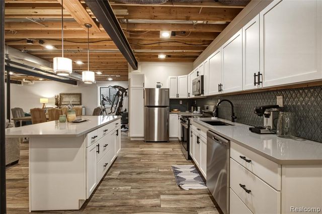 850 Marlayna Drive, Oxford, MI 48371