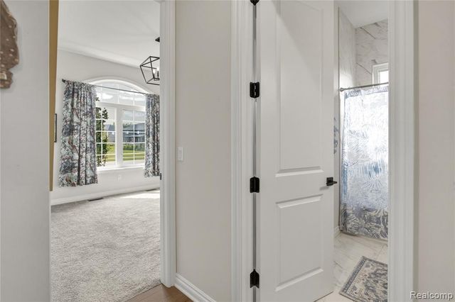 850 Marlayna Drive, Oxford, MI 48371