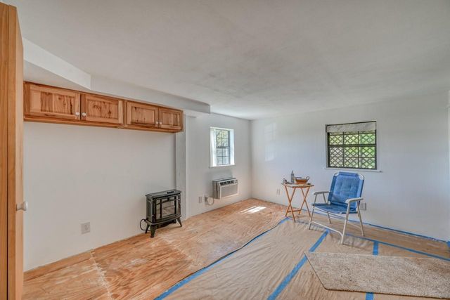 122 Ridge DR, Spicewood, TX 78669