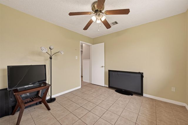 635 Coolwood Drive, Houston, TX 77013