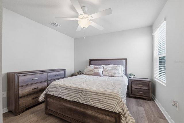 7623 MOMENTUM PARKWAY, Wesley Chapel, FL 33545