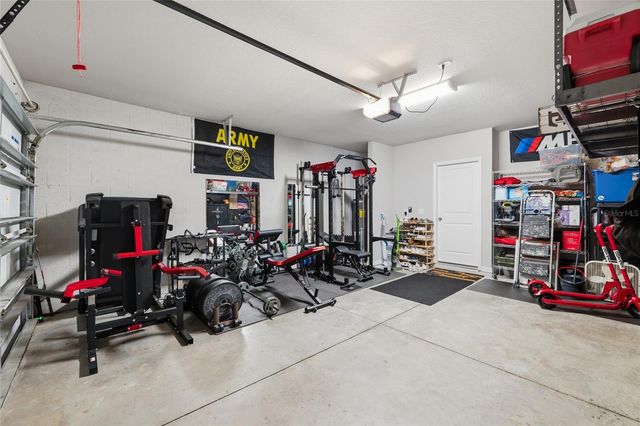 7623 MOMENTUM PARKWAY, Wesley Chapel, FL 33545