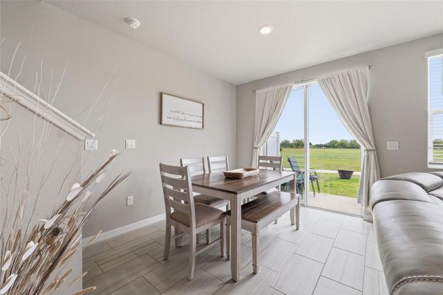 7623 MOMENTUM PARKWAY, Wesley Chapel, FL 33545