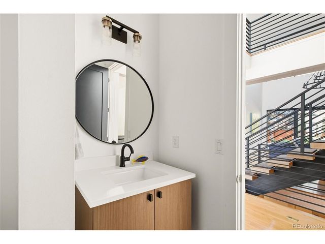 487 S Garfield St, Denver, CO 80209
