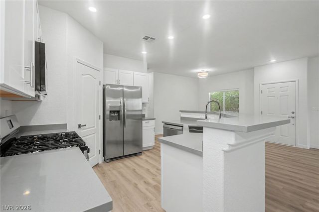 1555 Ward Frontier Lane, Henderson, NV 89002