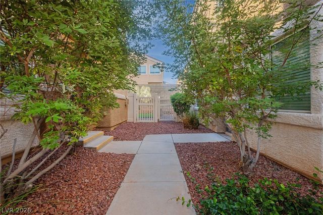 1555 Ward Frontier Lane, Henderson, NV 89002
