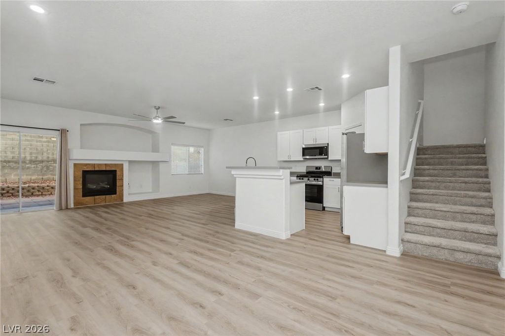 1555 Ward Frontier Lane, Henderson, NV 89002 — photo 4