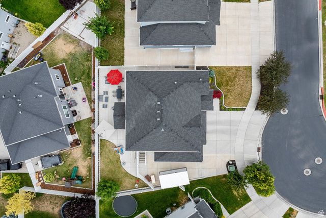 69 N FLOWER RD, Vineyard, UT 84059