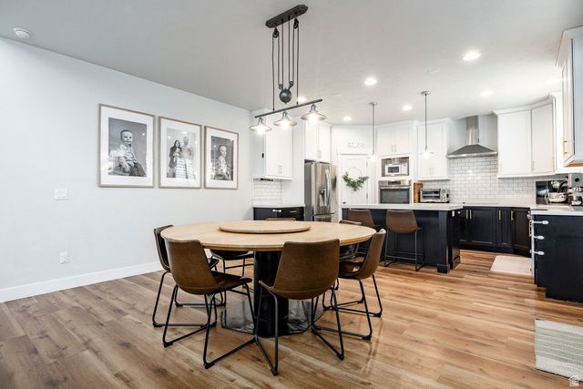 69 N FLOWER RD, Vineyard, UT 84059