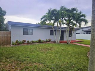 15320 SW 305th St, Homestead, FL 33033