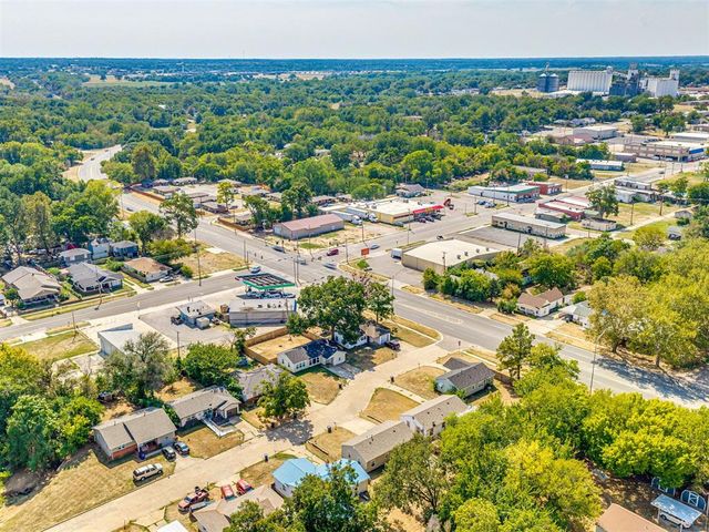 908 Buck Drive, Shawnee, OK 74801