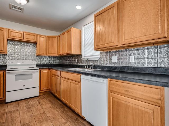 908 Buck Drive, Shawnee, OK 74801