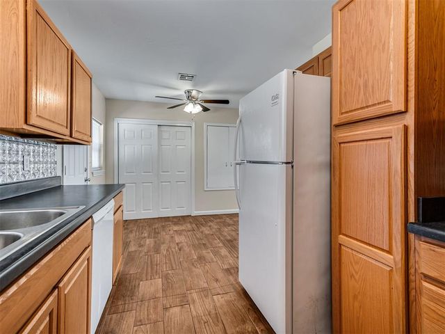 908 Buck Drive, Shawnee, OK 74801