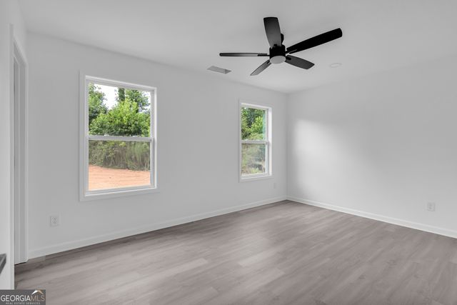 1084 SW West Adrian Circle, Conyers, GA 30094