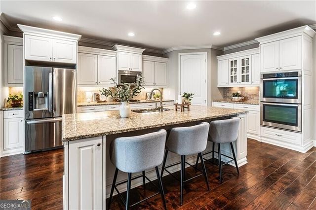 10449 Park Walk Point, Johns Creek, GA 30022