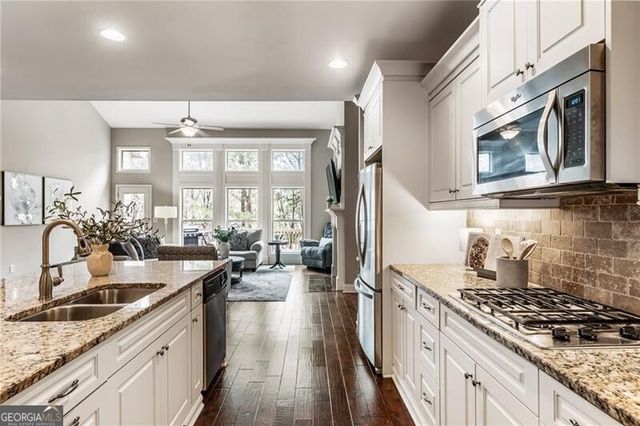 10449 Park Walk Point, Johns Creek, GA 30022