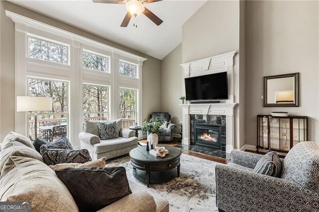 10449 Park Walk Point, Johns Creek, GA 30022