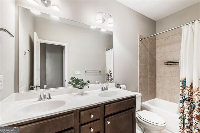 10449 Park Walk Point, Johns Creek, GA 30022