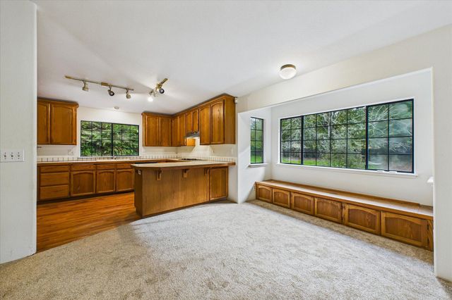 230 Blue Blossom Lane, Freshwater, CA 95503