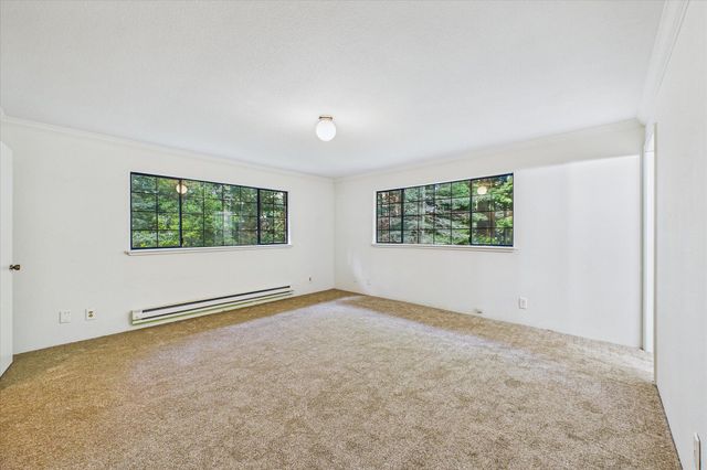 230 Blue Blossom Lane, Freshwater, CA 95503