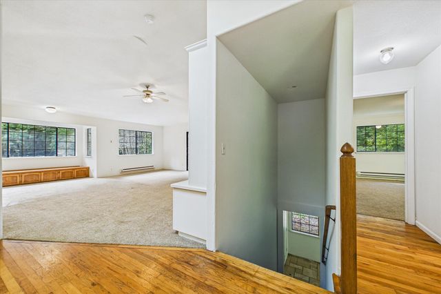 230 Blue Blossom Lane, Freshwater, CA 95503