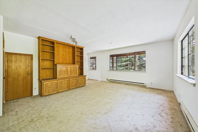 230 Blue Blossom Lane, Freshwater, CA 95503