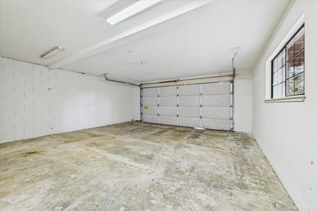 230 Blue Blossom Lane, Freshwater, CA 95503