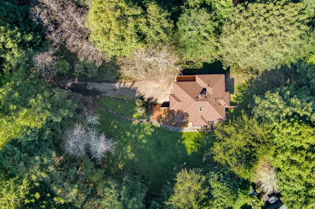 230 Blue Blossom Lane, Freshwater, CA 95503