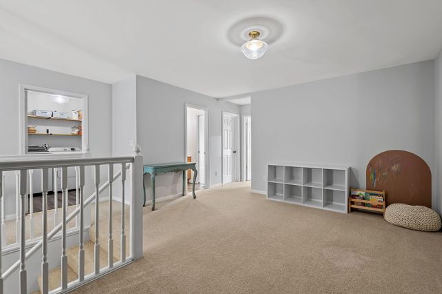 9573 Luebcke Lane, Crown Point, IN 46307