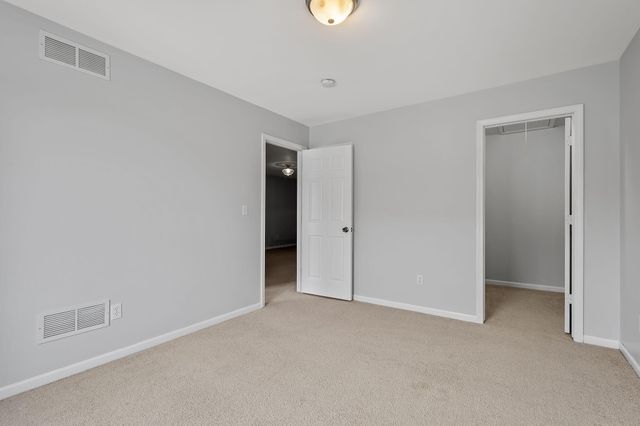 9573 Luebcke Lane, Crown Point, IN 46307