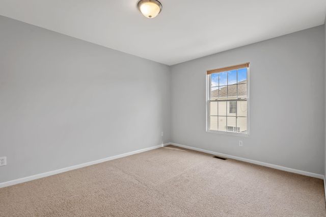 9573 Luebcke Lane, Crown Point, IN 46307