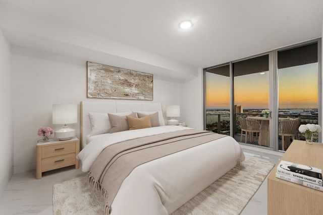 220 Lake Shore Drive 1911, Lake Park, FL 33403